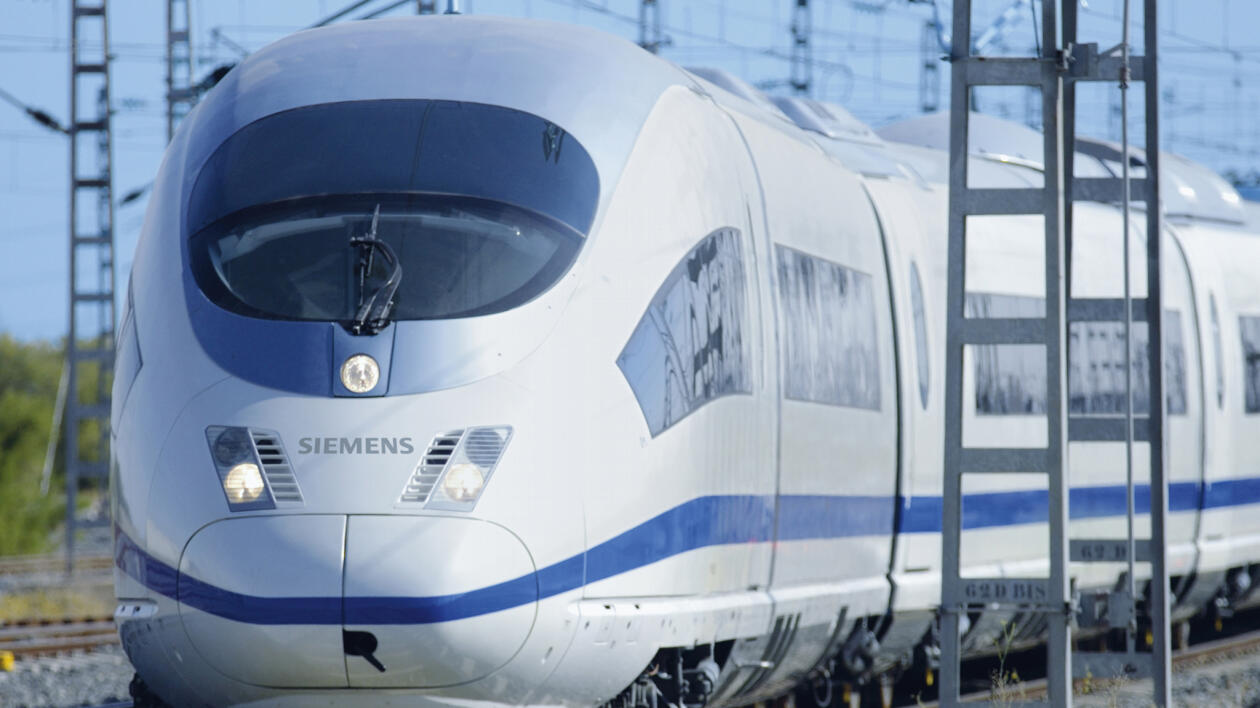 Niemiecki Siemens cierpi przez sankcje. Koncern zwolni tysiące osób